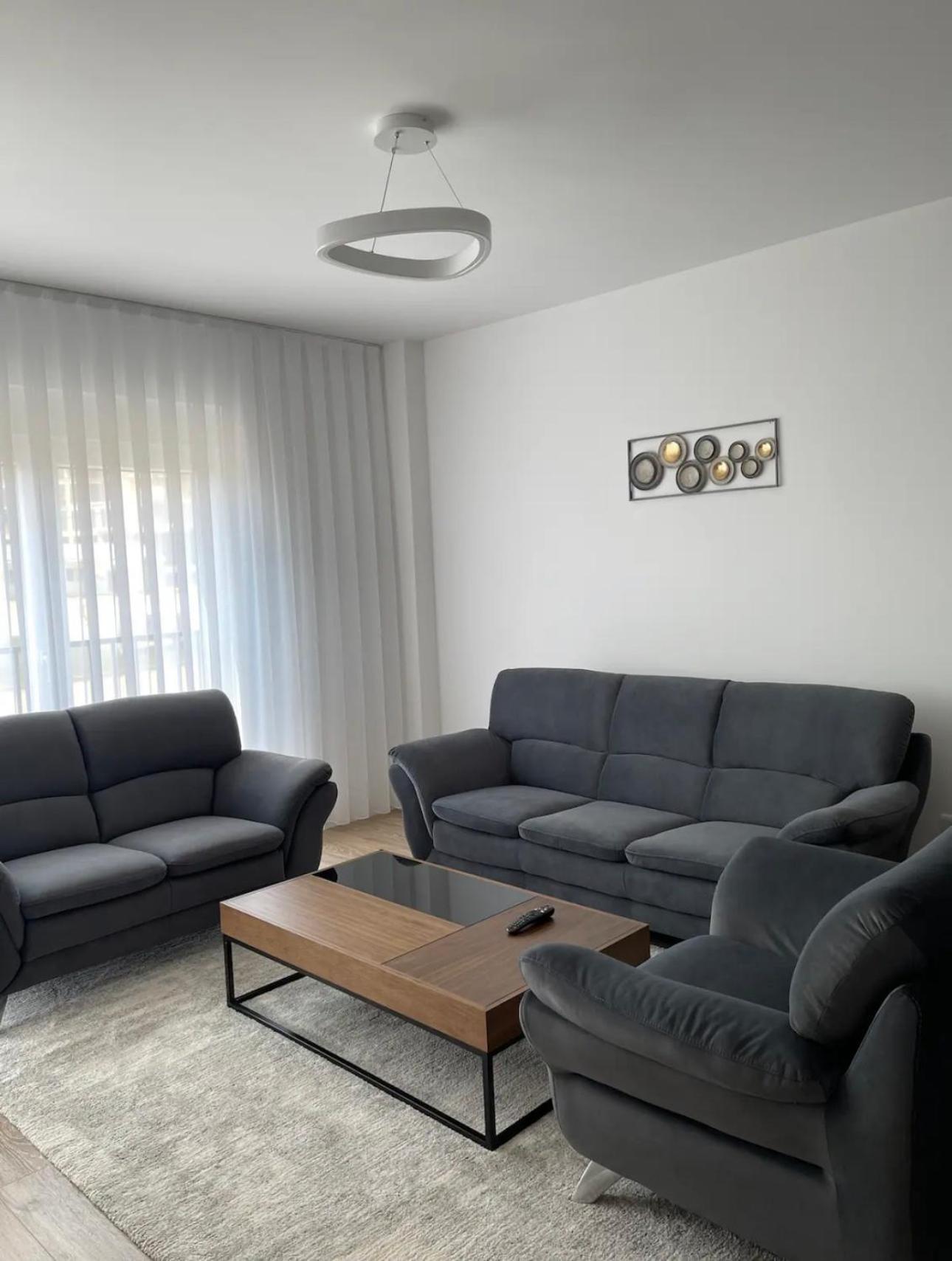 Airstay Pristina Exterior photo