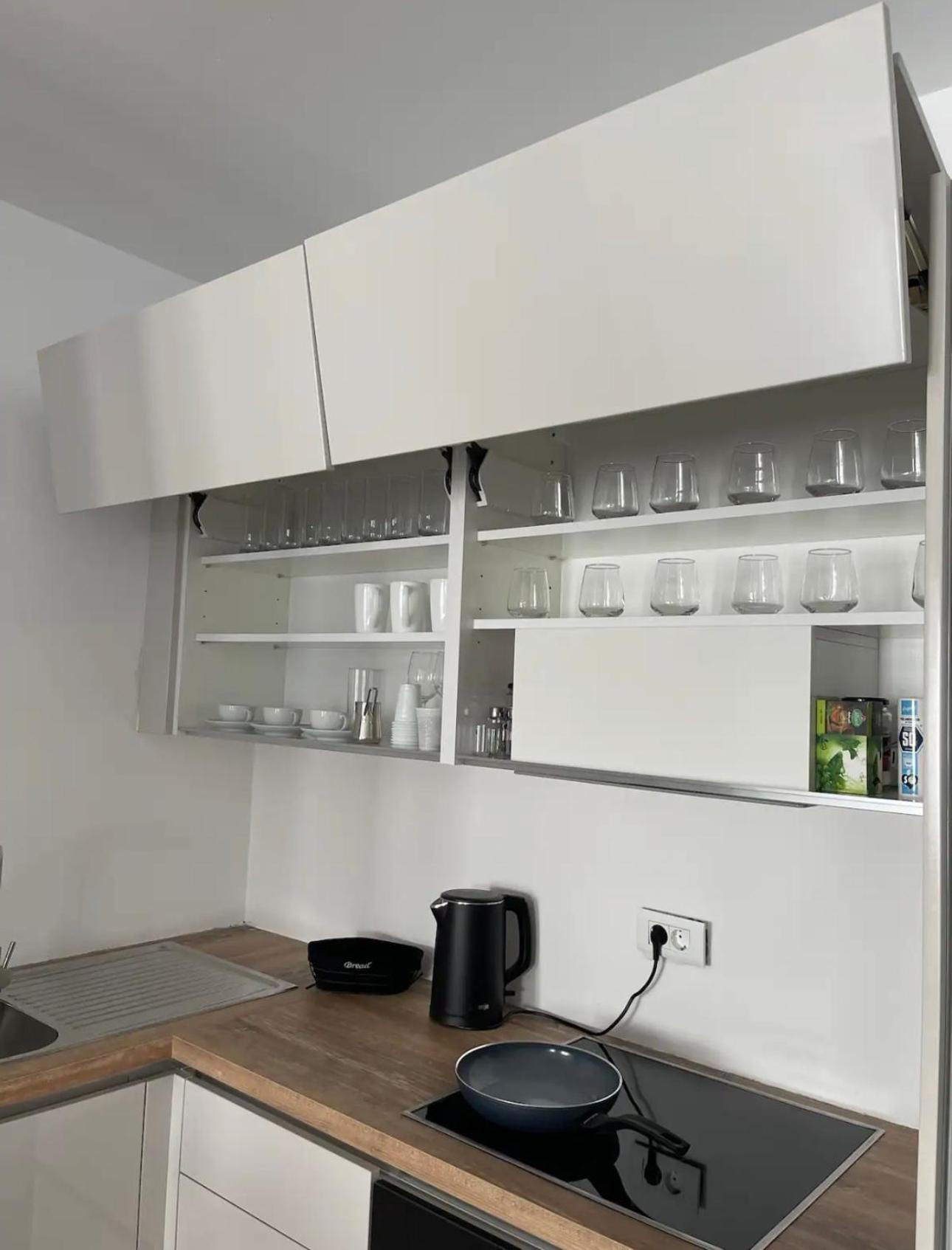 Airstay Pristina Room photo