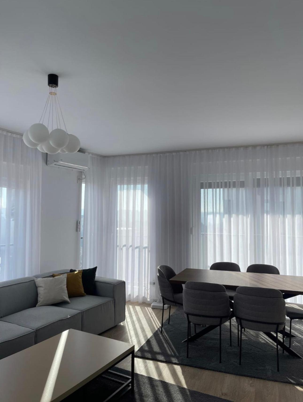 Airstay Pristina Exterior photo
